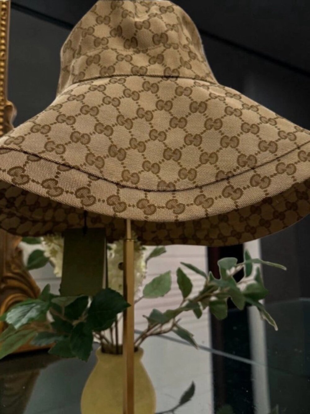 Gucci Beige GG Logo Wide-Brim Bucket Hat (Medium 57cm) - Picture 5 of 9